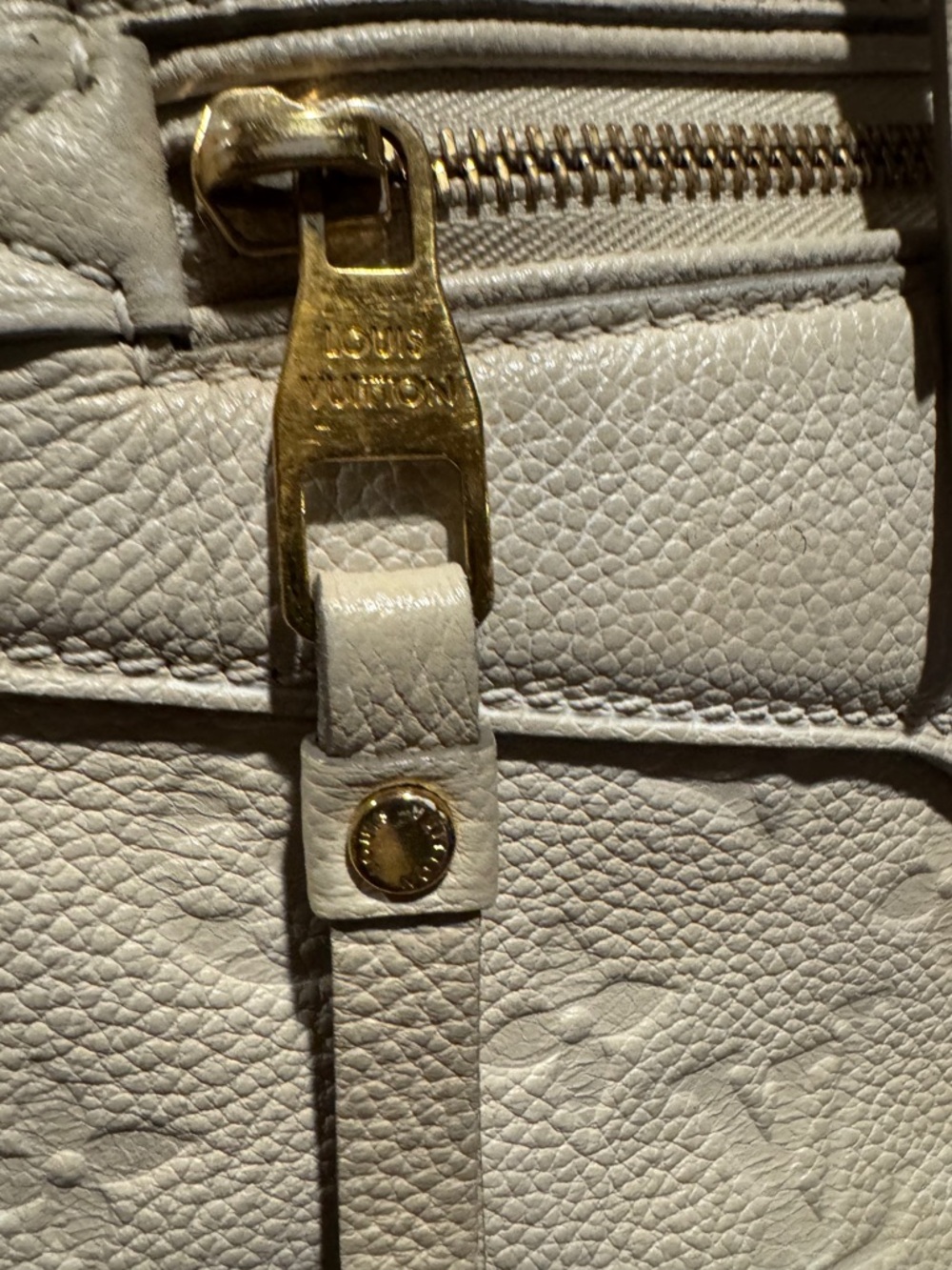 Louis Vuitton Empreinte LV Monogram Leather Lumineuse PM Tote Bag Neigo Creme - Picture 4 of 16